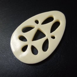 フリーデザインボーンカービングペンダント - 16031apc