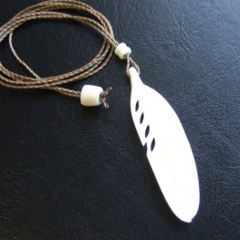 フリーデザインボーンカービングペンダント - 16049chc