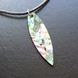 PAUAカービングペンダント【サーブボード】 - BTC-30075