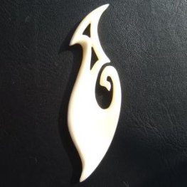 ボーンカービングペンダント【フィッシュフック】 - 12010zhc 《一点もの》