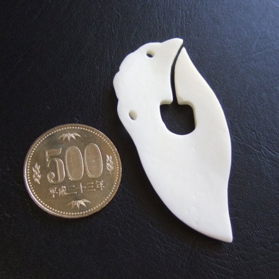 【表示現品】ボーンカービングペンダント【フィッシュフック】 - 12096ebo