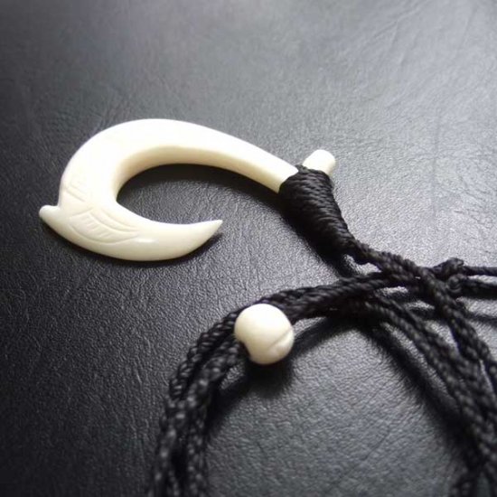 【表示現品】ボーンカービングペンダント【フィッシュフック】 - BCT-30025