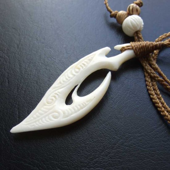 【表示現品】ボーンカービングペンダント【フィッシュフック】 - BTC-30057