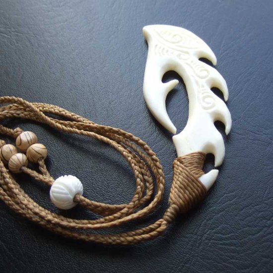 【表示現品】ボーンカービングペンダント【フィッシュフック】 - BTC-30058