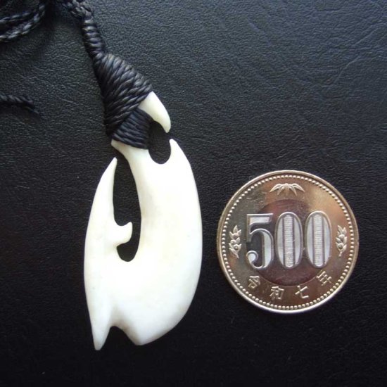 【表示現品】ボーンカービングペンダント【フィッシュフック】 - BTC-30059