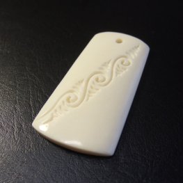 ボーンカービングペンダント【Toki】 - 19004apc ボーンカービングペンダント【Toki】 - 19004apc