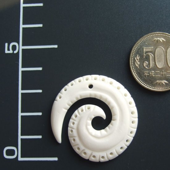 ボーンカービングペンダント【スパイラル】 - 03001_chc