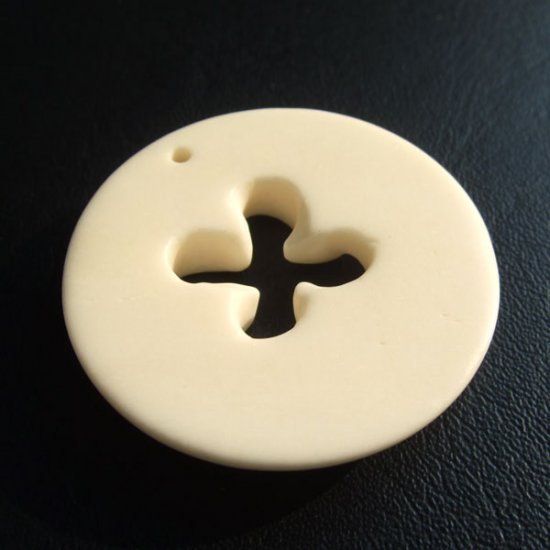 ボーンカービングペンダント【スパイラル】 - 03002chc