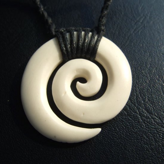 ボーンカービングペンダント【スパイラル】 - 03006nzc