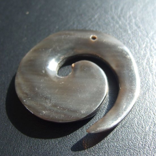 カービングペンダント【スパイラル】 - 03009chd