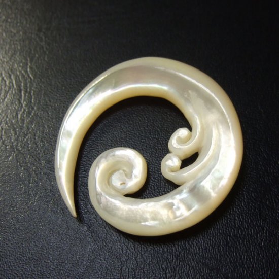 カービングペンダント【スパイラル】 - 03023apc