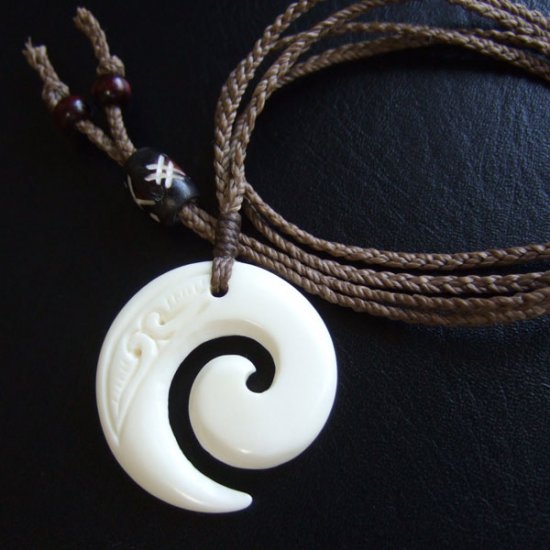 ボーンカービングペンダント【スパイラル】 - 03044chb