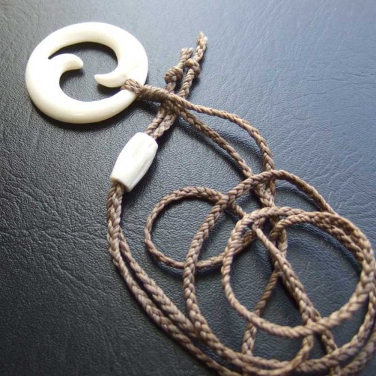 【表示現品】ボーンカービングペンダント【スパイラル】 - BTC-30051