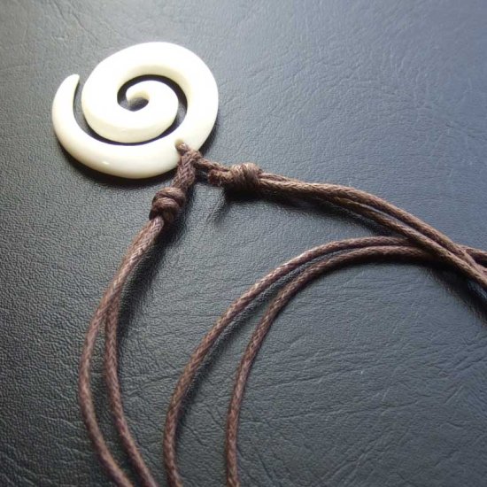 【表示現品】ボーンカービングペンダント【スパイラル】 - BTC-30052