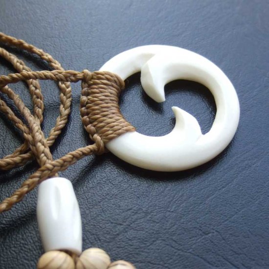 【表示現品】ボーンカービングペンダント【スパイラル】 - BTC-30053