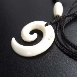【表示現品】ボーンカービングペンダント【スパイラル】 - BTCー30001  【表示現品】ボーンカービングペンダント【スパイラル】 - BTCー30001