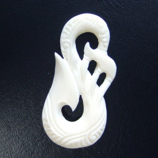 ボーンカービングペンダント【Manaia】 - 11003dnc