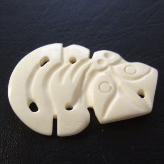 ボーンカービングペンダント【Tiki】 - 11008nzd