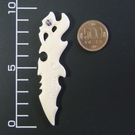 ボーンカービングペンダント【Manaia】 - 11013zhb 《一点もの》