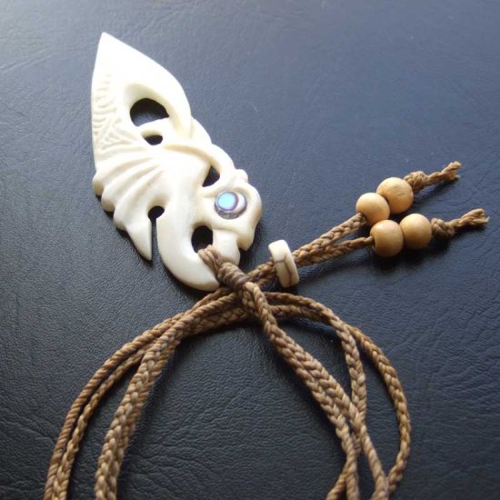 ボーンカービングペンダント【Manaia】 - BTC-30061