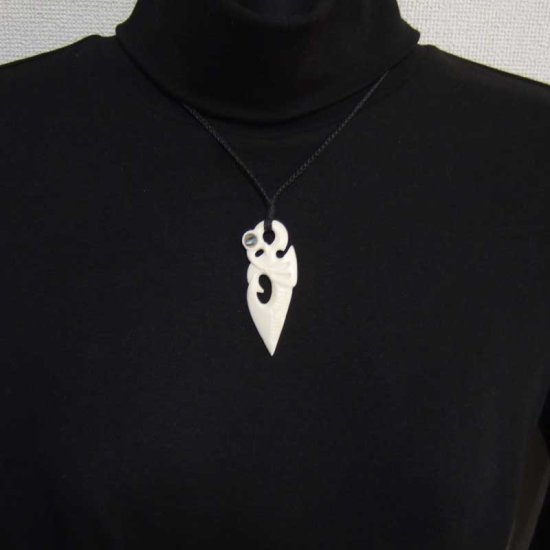 ボーンカービングペンダント【Manaia】 - BTC-30062