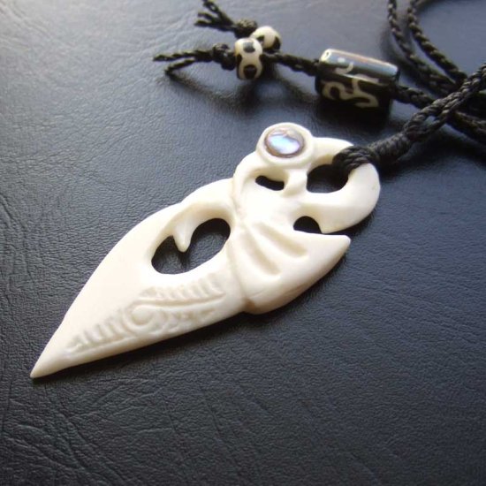 ボーンカービングペンダント【Manaia】 - BTC-30062