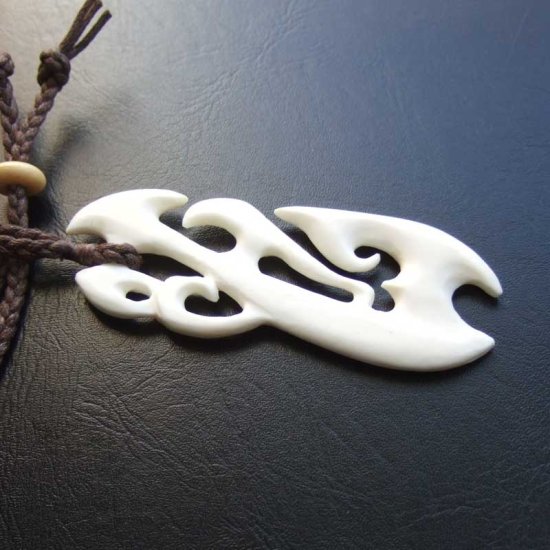 ボーンカービングペンダント【Manaia】 - BTC-30074