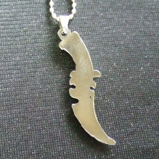 ステンレス製ナイフデザインペンダント（片面加工）-emd00019