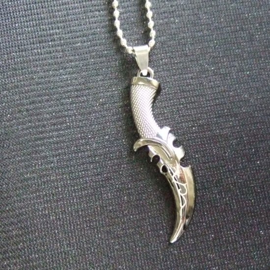 ステンレス製ナイフデザインペンダント（片面加工）-emd00019
