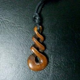 ステイン ボーンカービングペンダント【トリプルツイスト】 - 10027chd