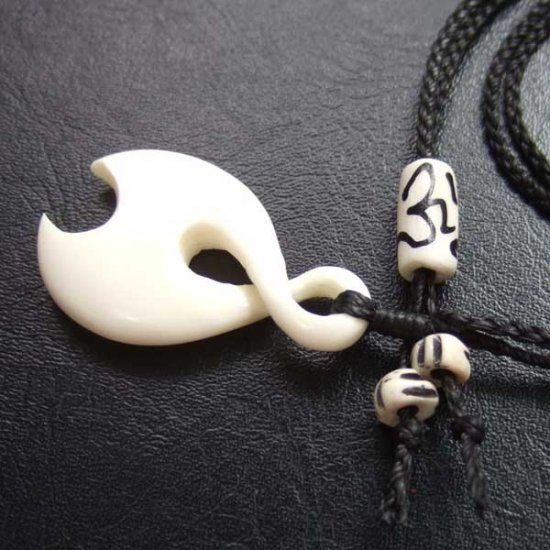 ボーンカービンングペンダント【ツイスト】 - BCT-30016