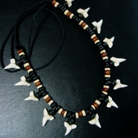 本物のサメの歯ネックレス - 20057esw