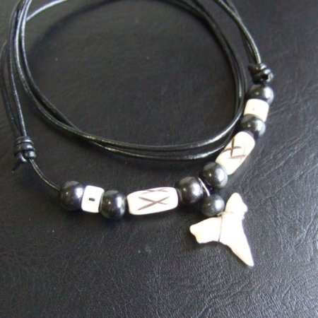 【表示現品】マコシャーク　サメの歯ネックレス - 21066zhb