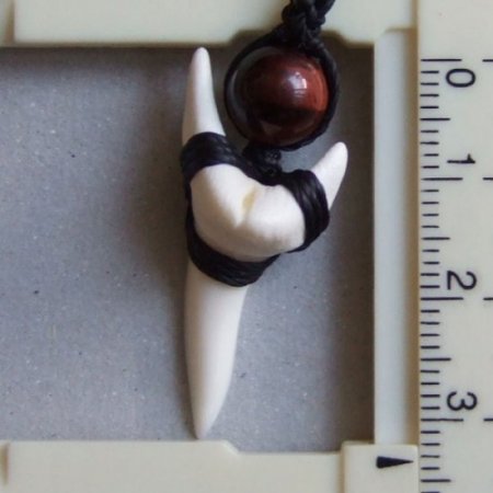 【表示現品】アオザメの前歯（約3.3cm）編みこみネックレス - BLN-12051