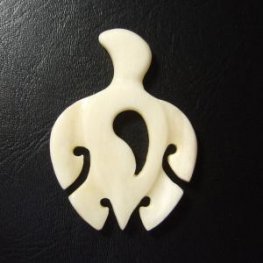 ボーンカービングペンダント【ウミガメ】 - 14045zhb 《一点もの》