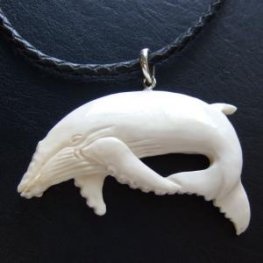 【表示現品】ボーンカービングペンダント【ザトウクジラ】 - 14058zhb  【表示現品】ボーンカービングペンダント【ザトウクジラ】 - 14058zhb