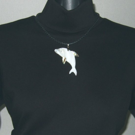【表示現品】カービングペンダント【イルカ】 - 14069egj