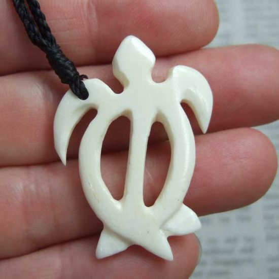 ボーンカービングペンダント【海ガメ】 - BCT-30017