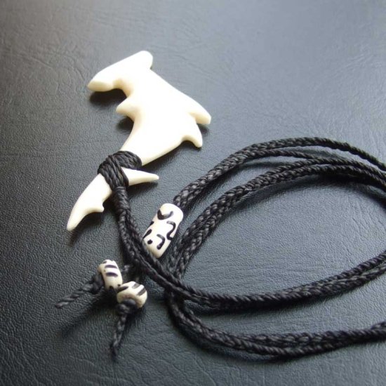 ボーンカービングペンダント【ハンマーヘッド】 - BTC-30046《一点もの》