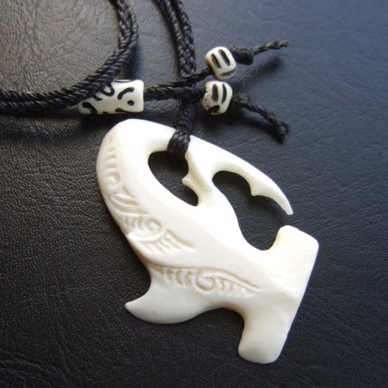 ボーンカービングペンダント【ハンマーヘッド】 - BTC-30067《一点もの》