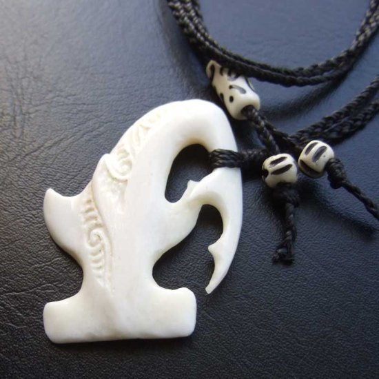 ボーンカービングペンダント【ハンマーヘッド】 - BTC-30067《一点もの》