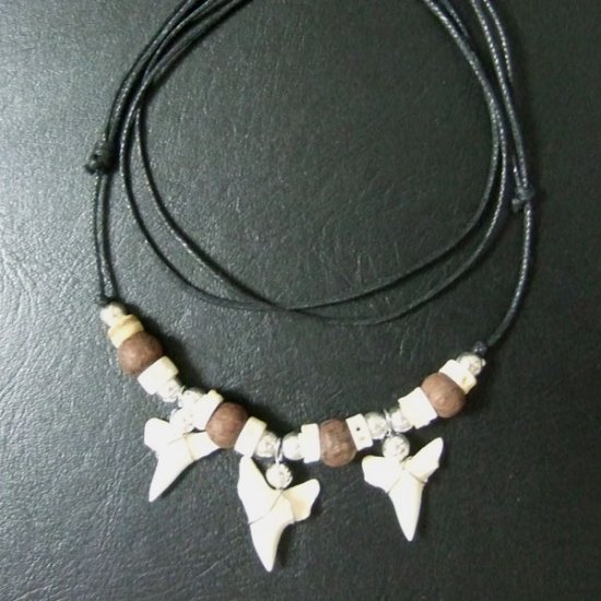 マコシャーク　サメの歯ネックレス - 20069esw