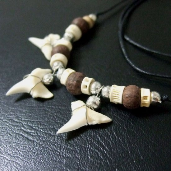 マコシャーク　サメの歯ネックレス - 20069esw