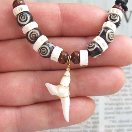 アオザメの歯（約2.7cm）ボーンビーズネックレス - 20185zhc