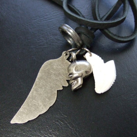 【表示現品】大型イタチザメの歯ペンダント - 20508zhb