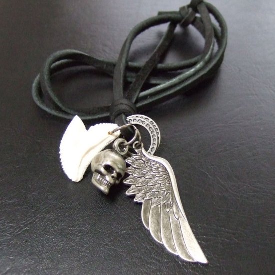 【表示現品】大型イタチザメの歯ペンダント - 20508zhb