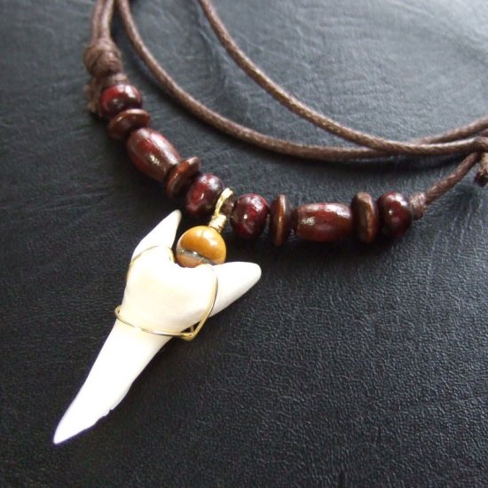 【表示現品】アオザメの歯（約3.7cm）ネックレス - 20585zhb