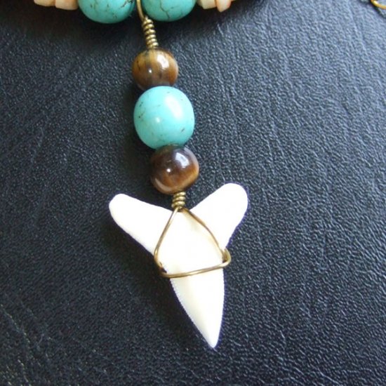 【表示現品】オオメジロザメの歯・ビーズネックレス - 21097zhb