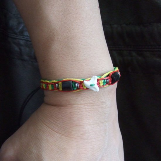 本物のサメの歯コード編みブレスレット - 27054etk