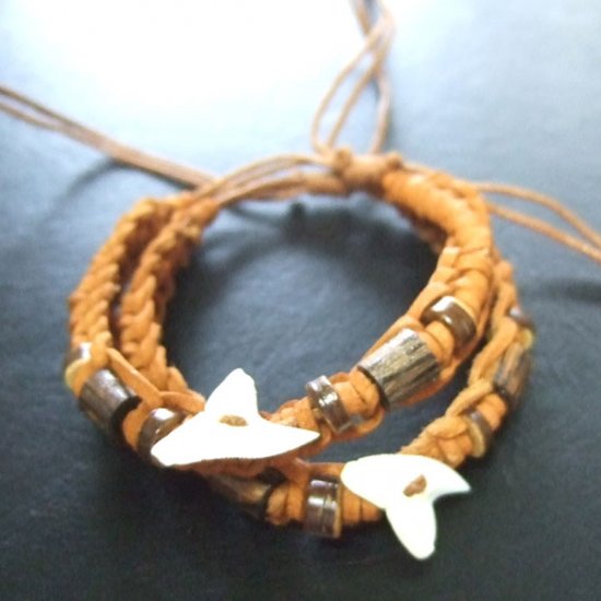 本物のサメの歯レザーブレスレット（茶） - 27065etk